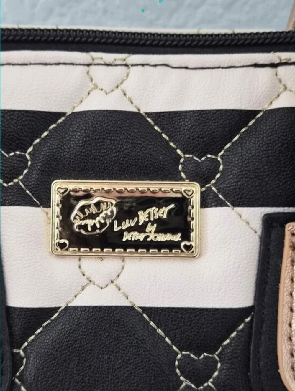 Luv Betsey Betsey Johnson Black White Striped Heart Quilted Satchel Crossbody